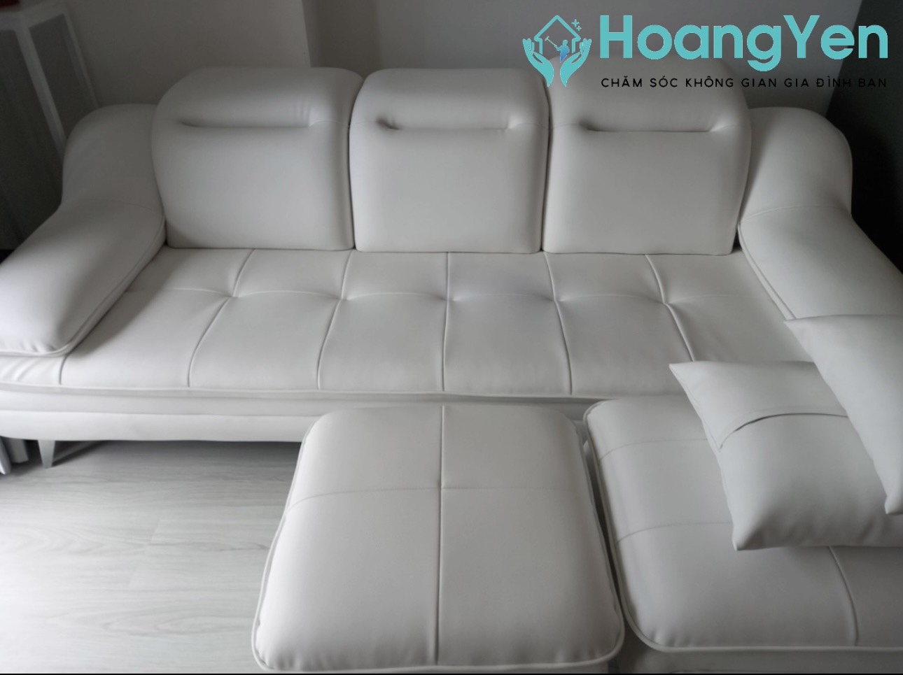 vệ sinh sofa da - Hoàng Yến (10)