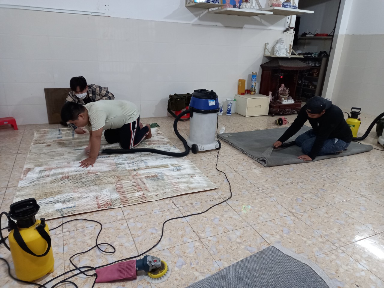 Dịch vụ giặt thảm Dịch vụ giặt thảm